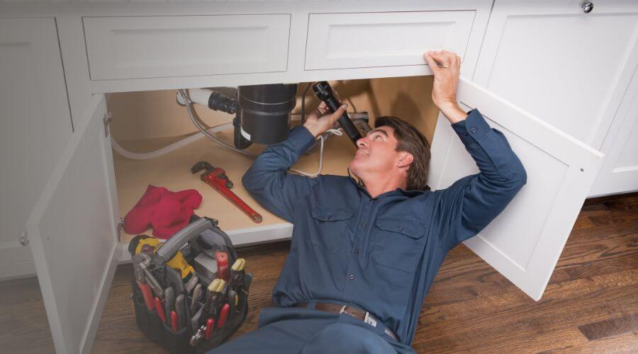 Local tankless water heater installation in East Peoria, IL